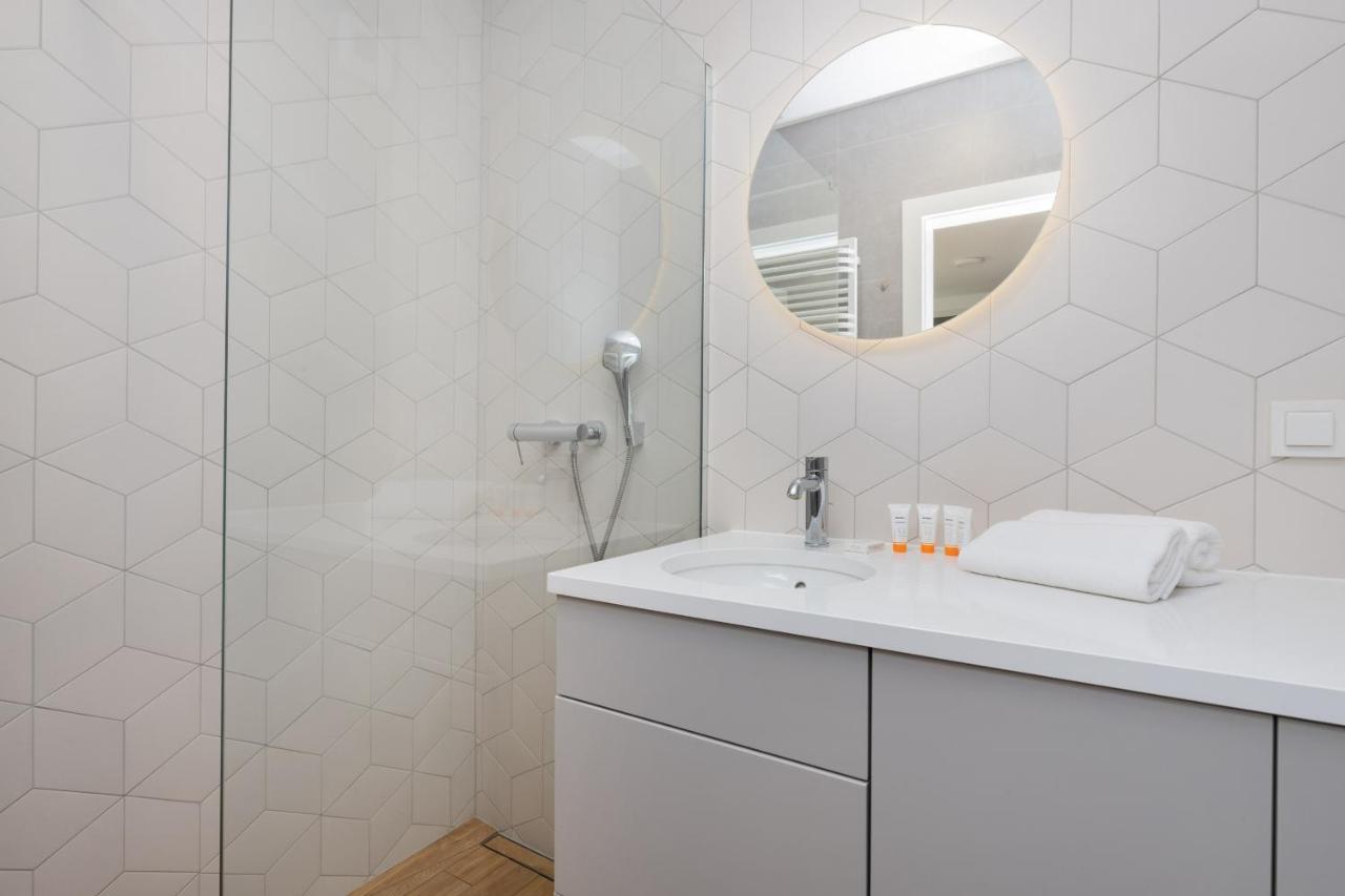 Apartmán Bright & Trendy With Balcony By Renters *
